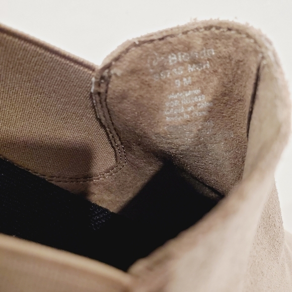 NEW Blondo Gray Suede Ankle Boot Loafer - Picture 5 of 5